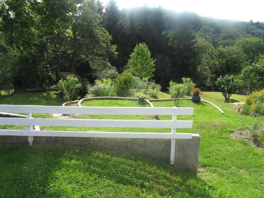 Confortable Maison A La Campagne Les Fougeres 外观 照片